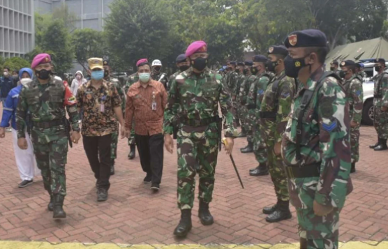 TNI AL Siapkan Pasukan Khusus Bantu Penanganan Banjir  Jakarta